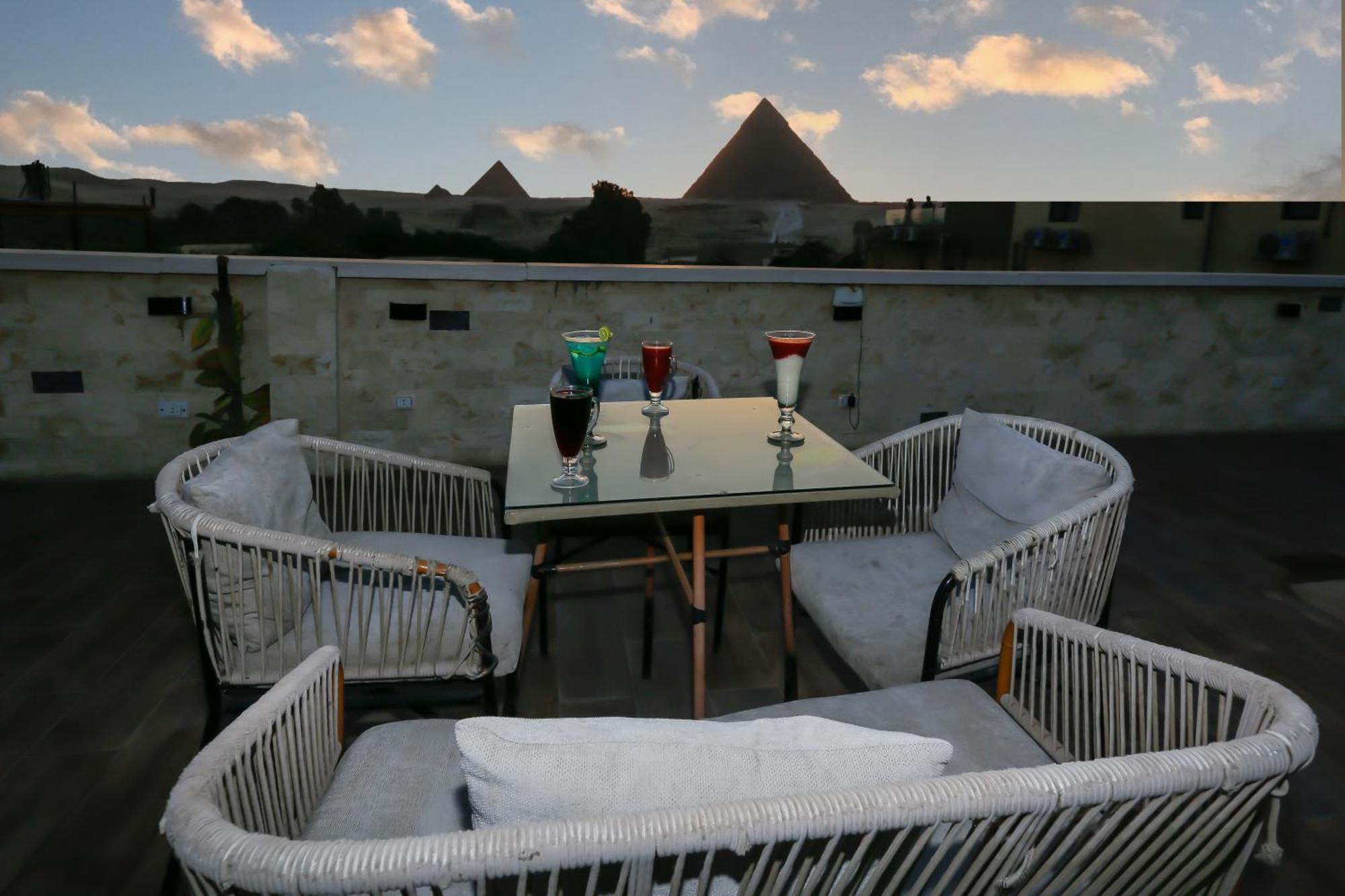 Pyramids Glory Inn Kafret el-Gabal Zewnętrze zdjęcie